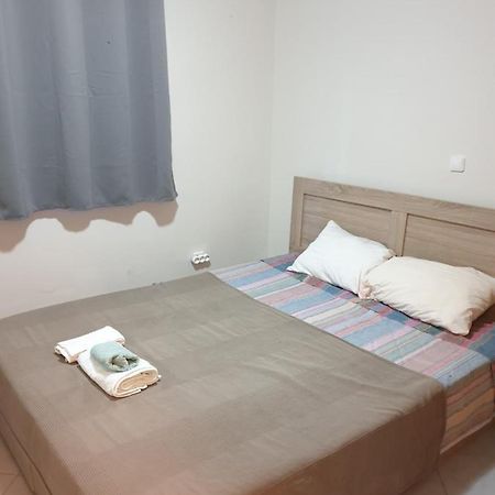 Varkiza Cozy Seaside Apartment Vári Exterior foto